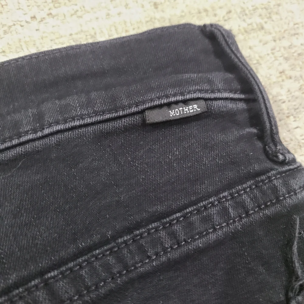 MOTHER The Stunner Ankle Step Fray Jeans Black 26 Skinny Slim Denim